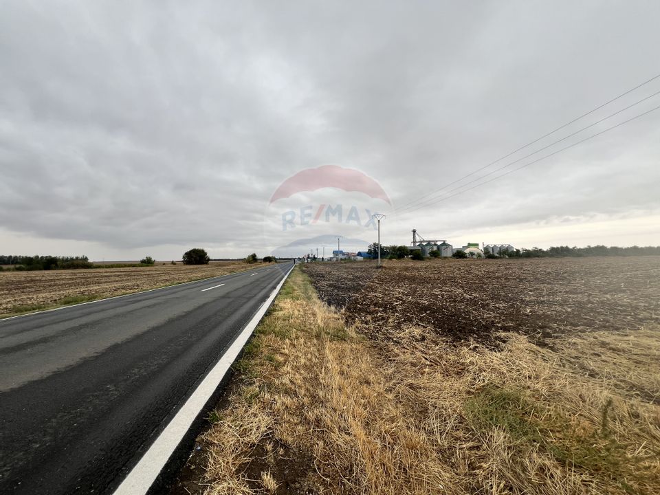 Teren cu potențial de investiție – Lehliu, Lehliu Gară, jud Călărași