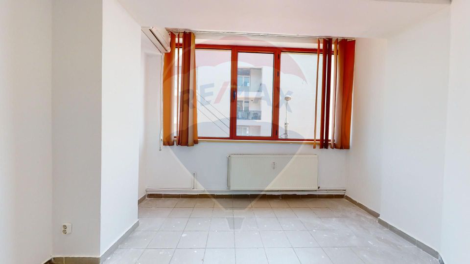 Office space (4-5) of 130sqm for rent in the Calea Plevnei area