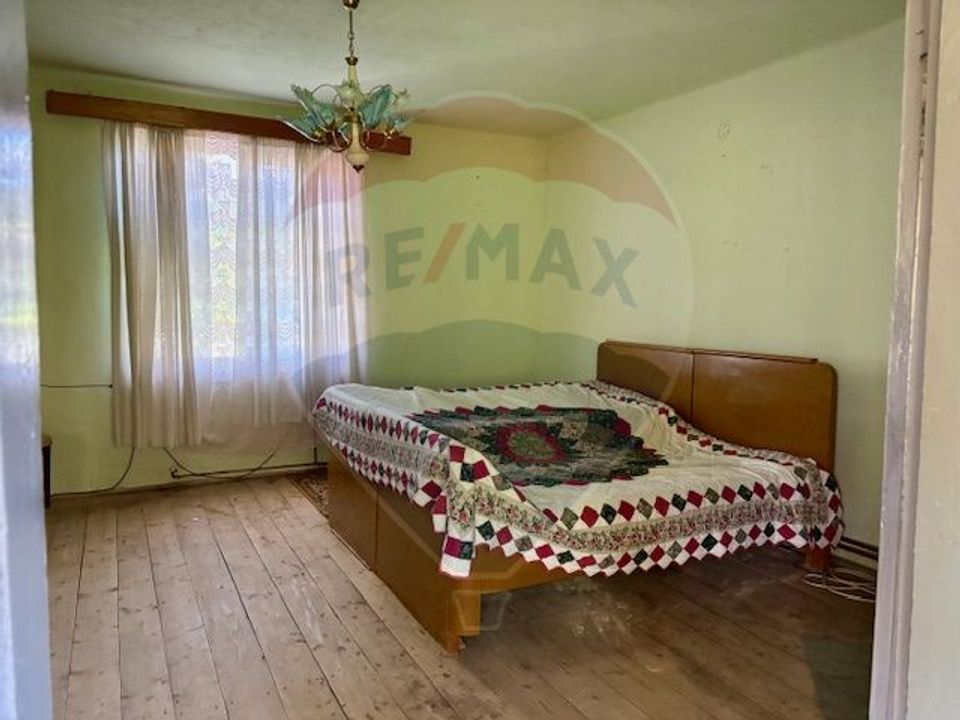 Casă / Vilă cu 2 camere de vânzare