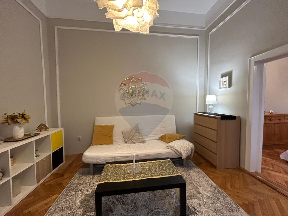 Apartament cu 2 camere de inchiriat zona ultra centrala