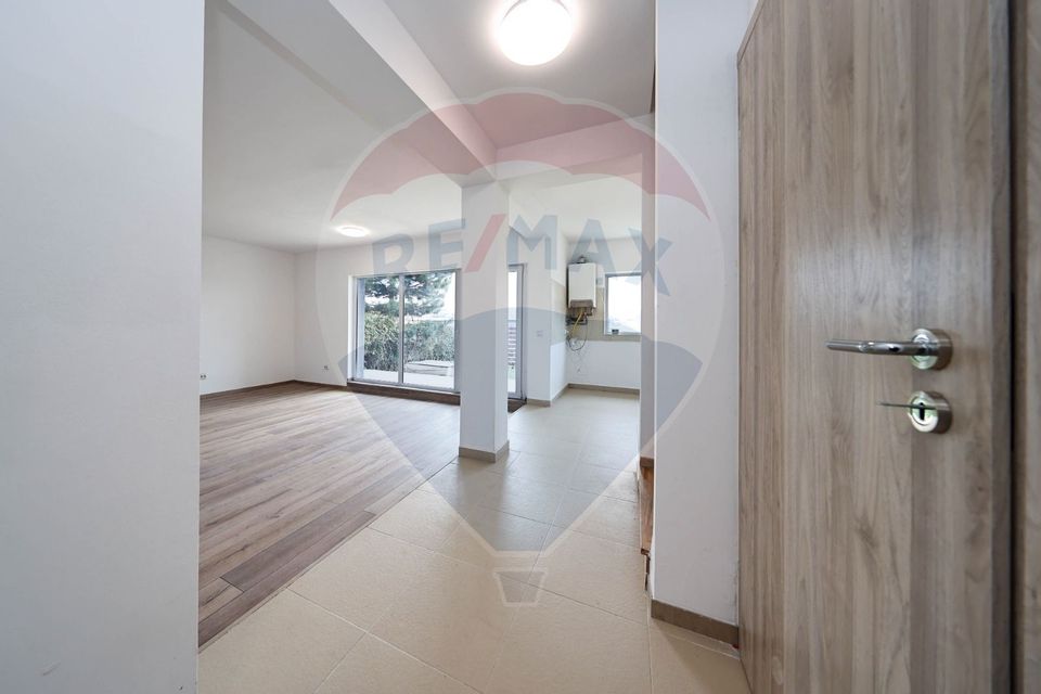 4 room House / Villa for sale