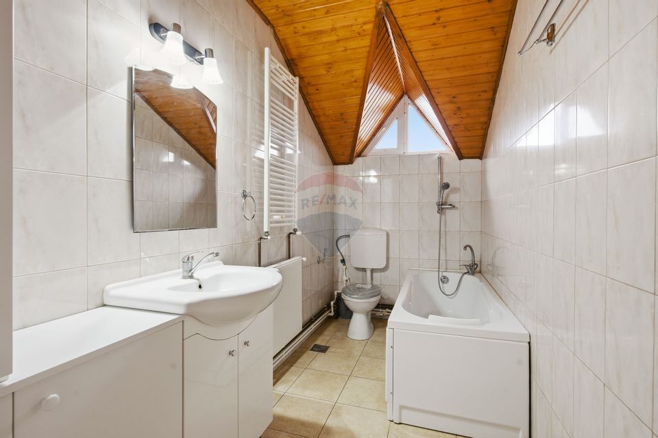 5 room House / Villa for sale