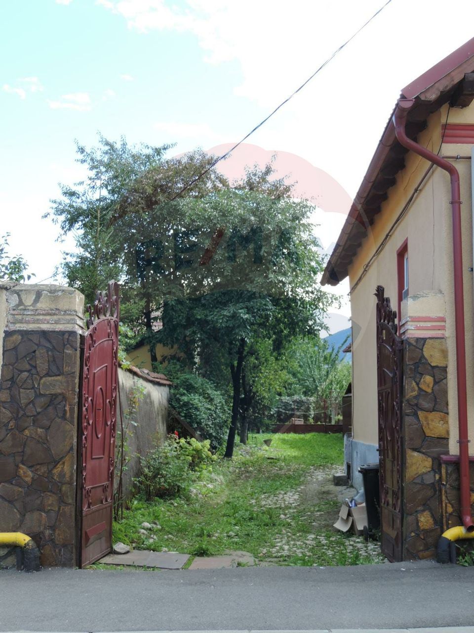 8 room House / Villa for sale, Central area