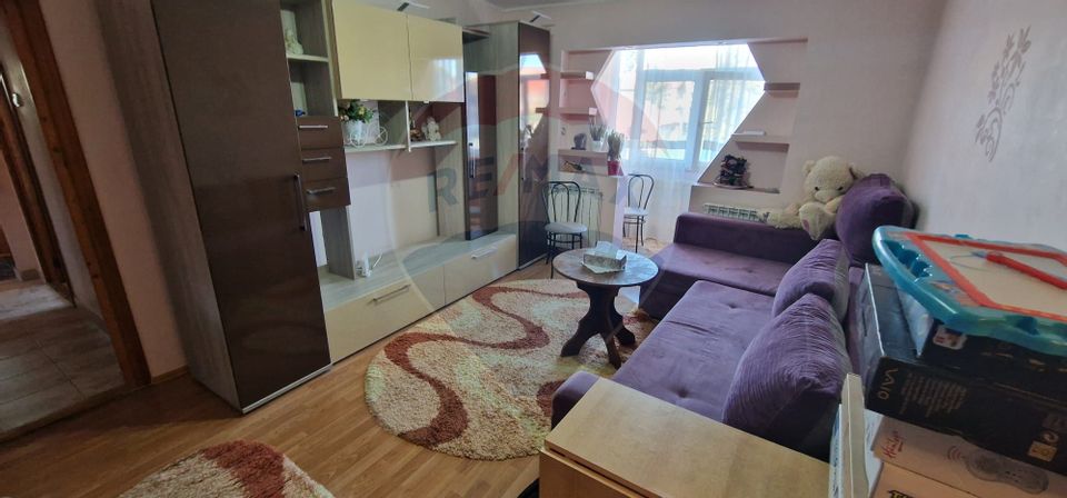 Apartament cu e camere, strada Pictor Theodor Aman, etjul  2