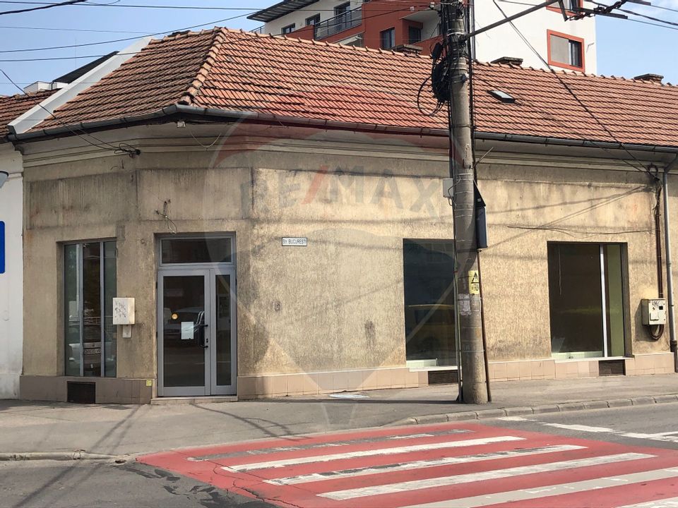 130.6sq.m Commercial Space for sale, Semicentral area