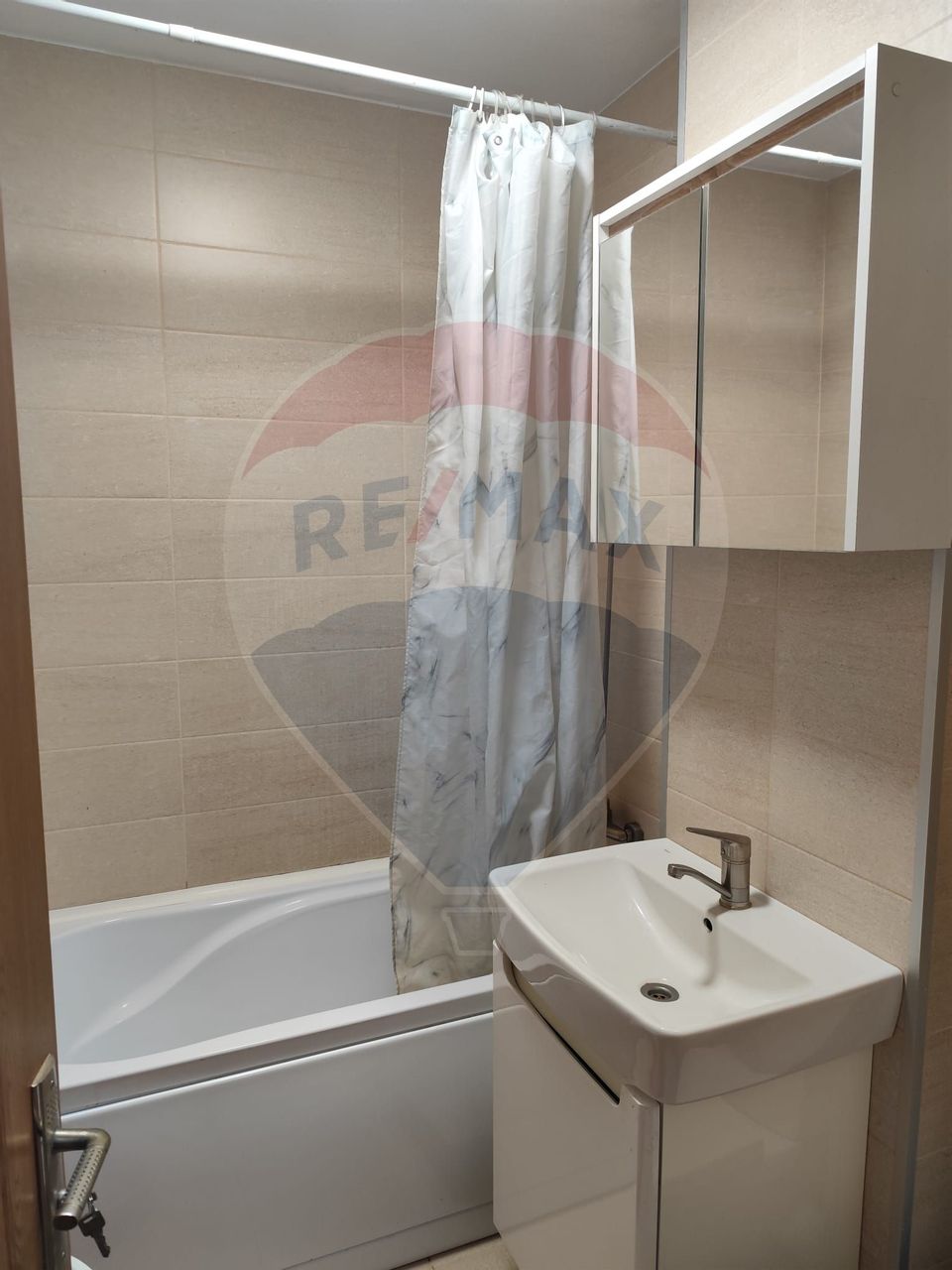 Apartament cu 2 camere, de vânzare, în zona Ferneziu (Baia Mare)