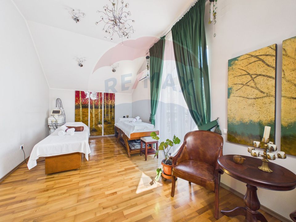 608sq.m Commercial Space for sale