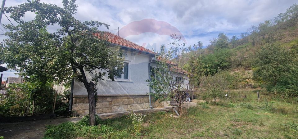 4 room House / Villa for sale