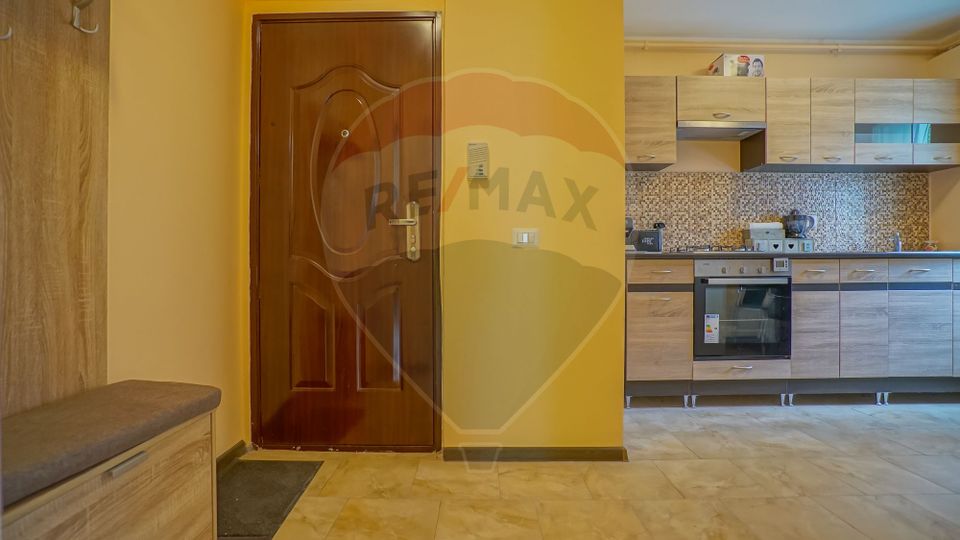 Apartament cu 2 camere, complet mobilat și utilat