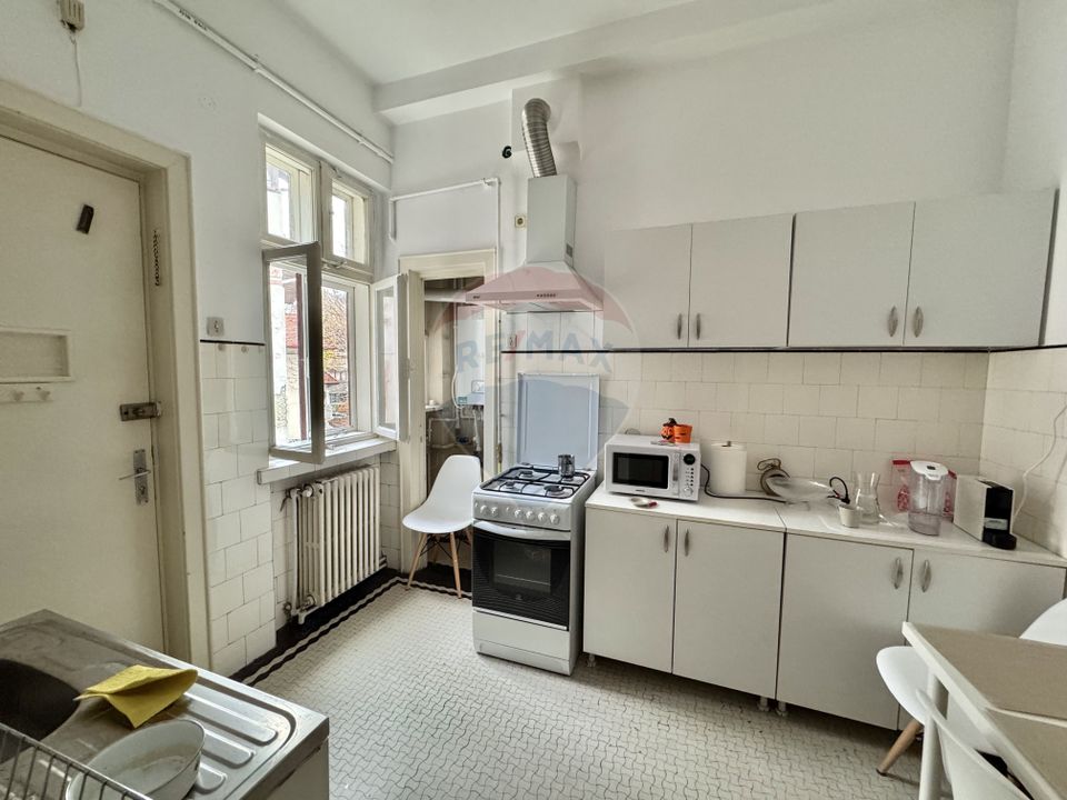 5 room Apartment for sale, Cotroceni area