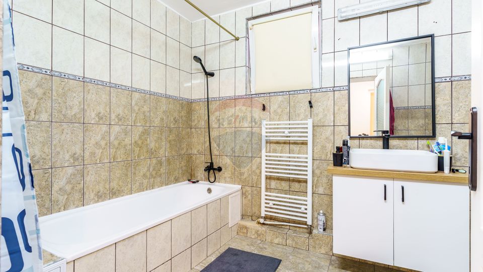 13 room House / Villa for sale, Marasti area