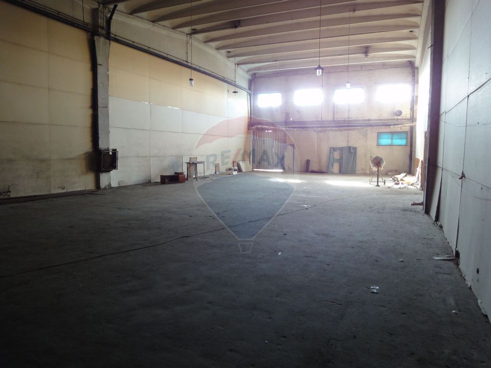 250sq.m Industrial Space for rent