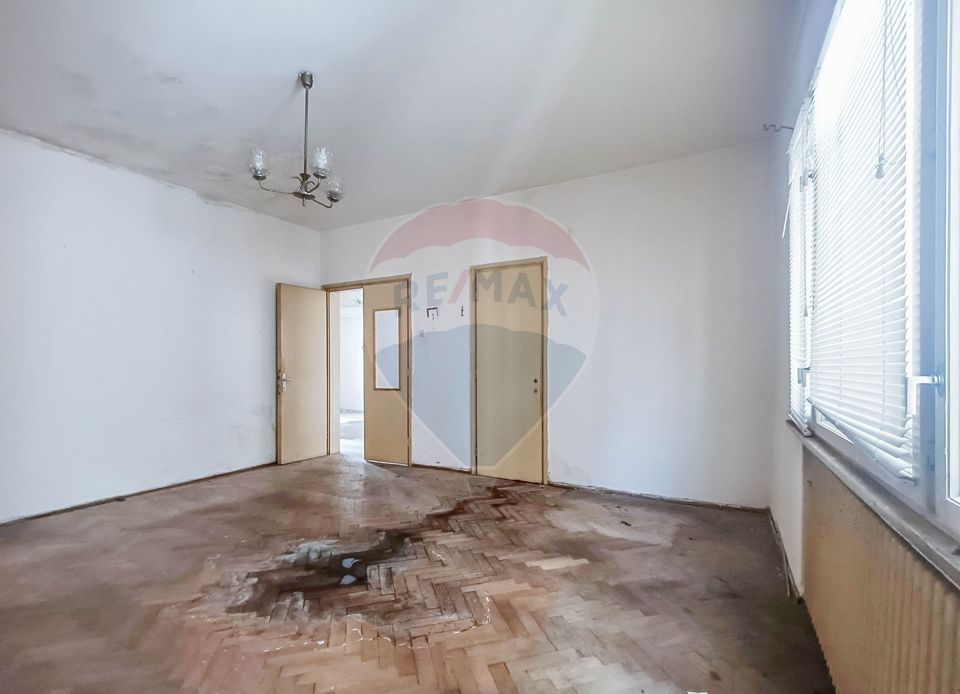 Vanzare Apartament 3 Camere, 2 Balcoane+2 Boxe, Universitate-P. Romana