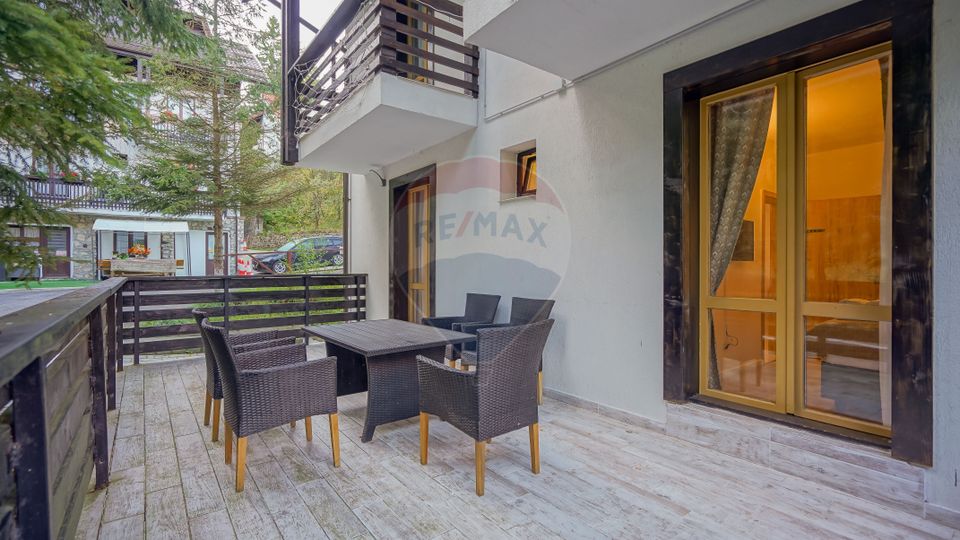 11 room Hotel / Pension for sale