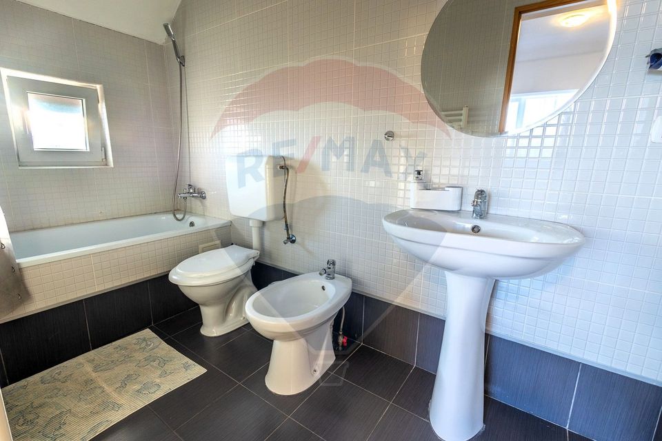 9 room Hotel / Pension for sale, Poltur area