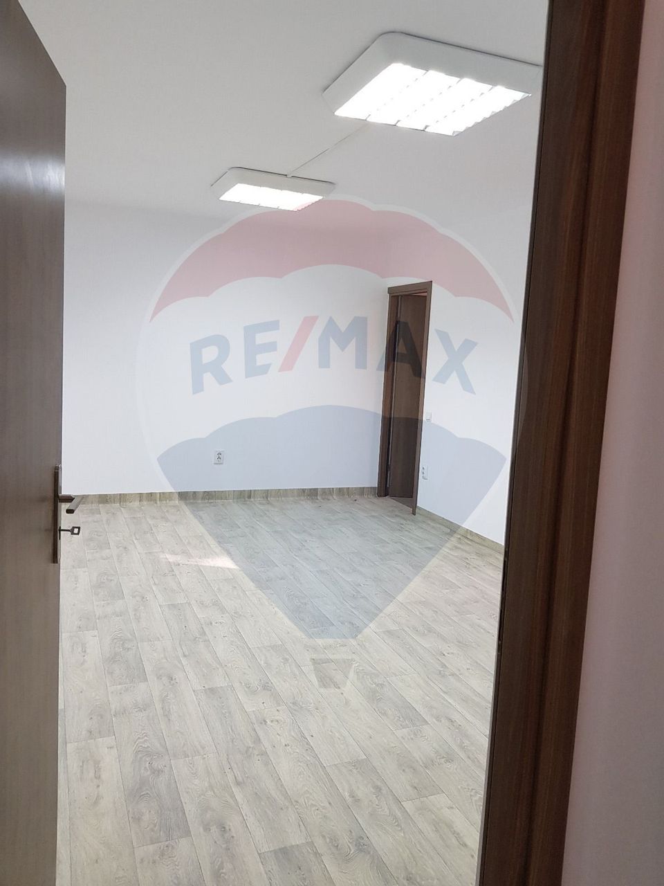 Spațiu de birouri / apartament de 82mp ,  Buna-Ziua , str.Fagului