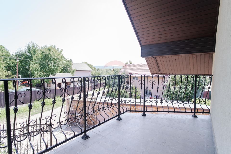 0% Comission - High-End Villa for Sale – Lunca Cetățuii / Iași