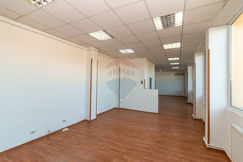 Commercial-office 200sqm Colentina Motodrom - clinic, offices