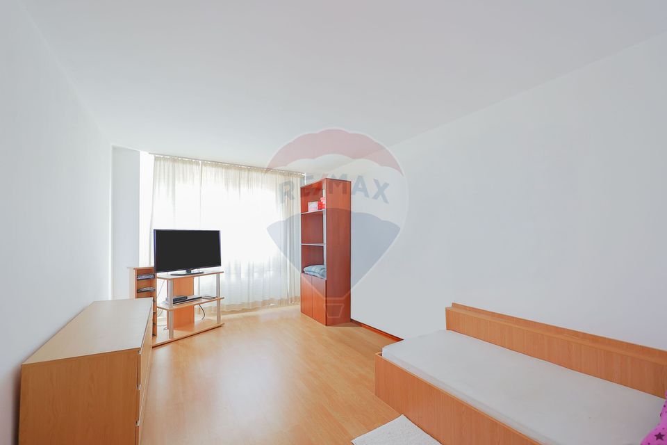 De vânzare, Apartament 3 camere, Cartier Soarelui