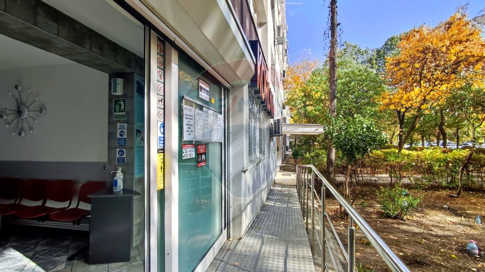 200sq.m Commercial Space for sale, Drumul Taberei area