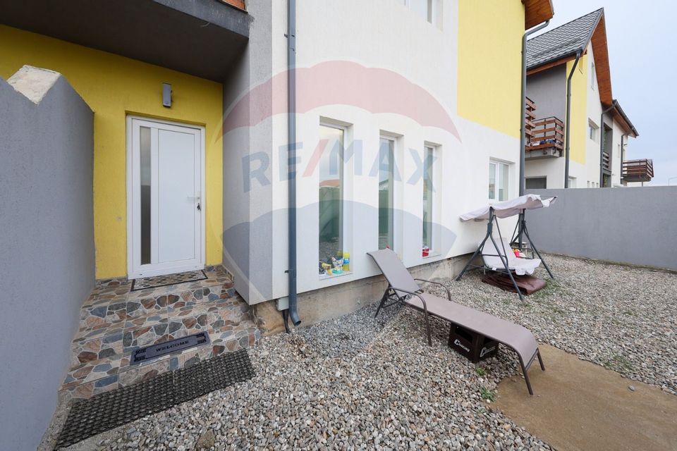 Casă 4 camere, de inchiriat, Izvor!