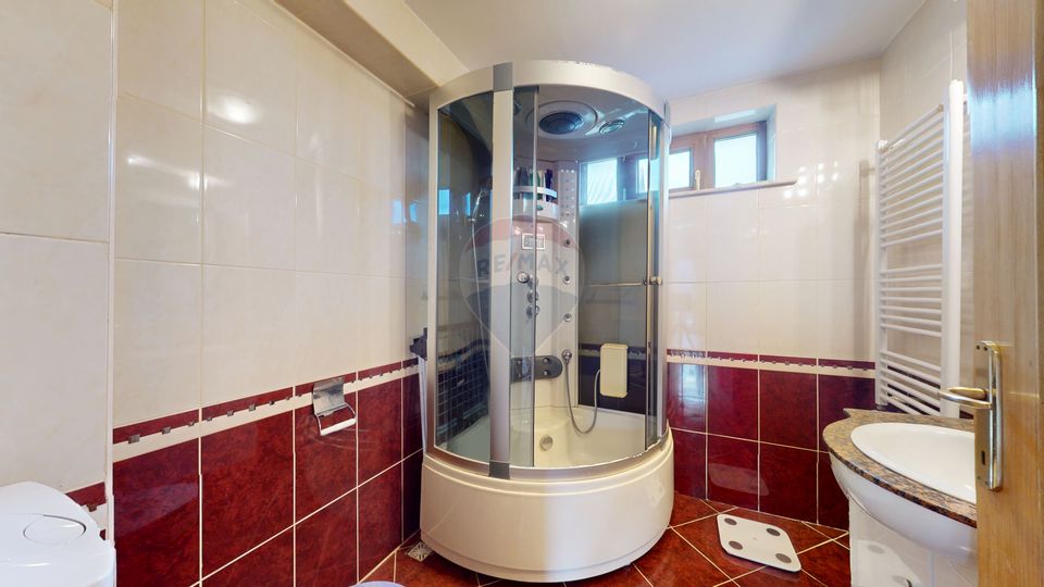 Casă de vânzare Bran Sohodol teren  intravilan 10.331 mp două locuințe