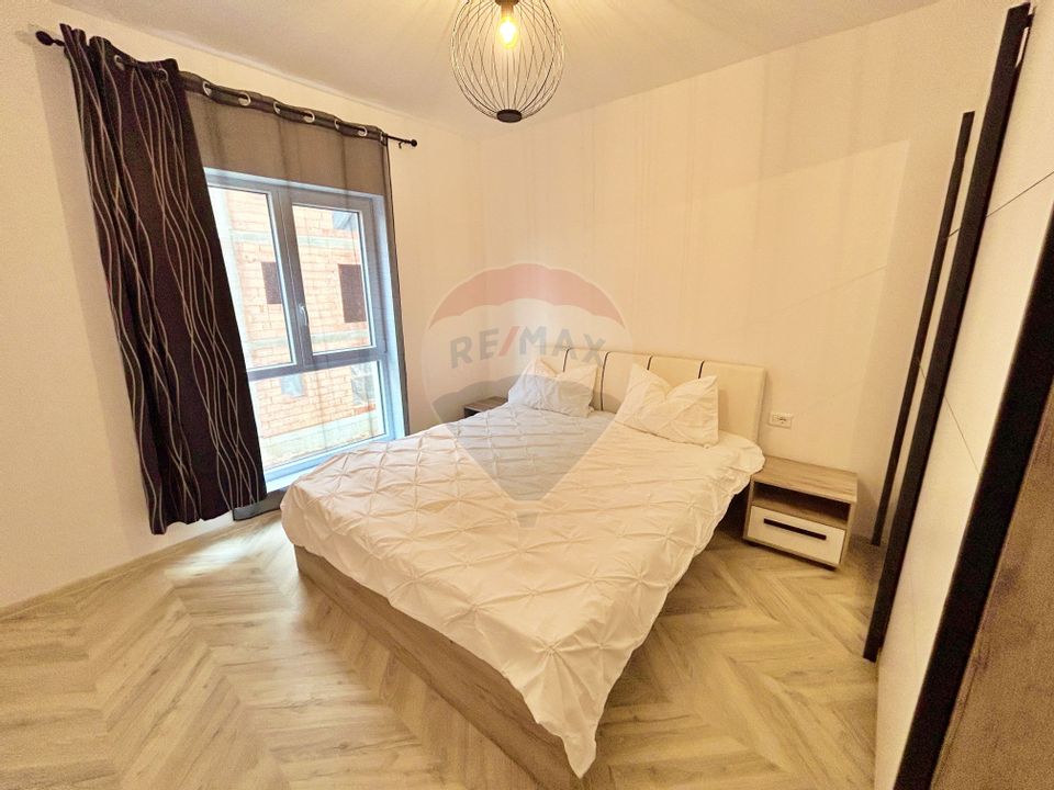 Apartament cu 3 camere de închiriat în cartierul Grădiște/Arad