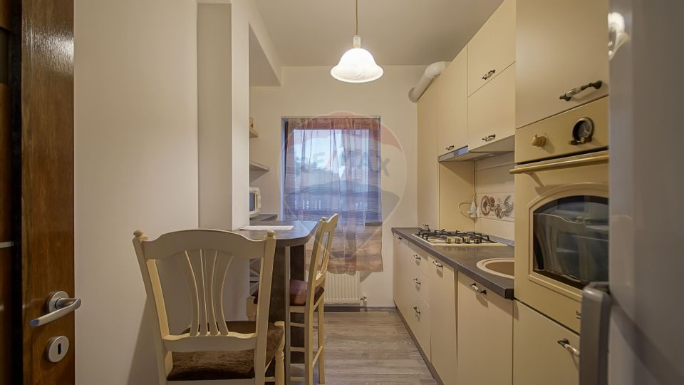 Apartament cu 2 camere decomandat cu gradina- Sanpetru