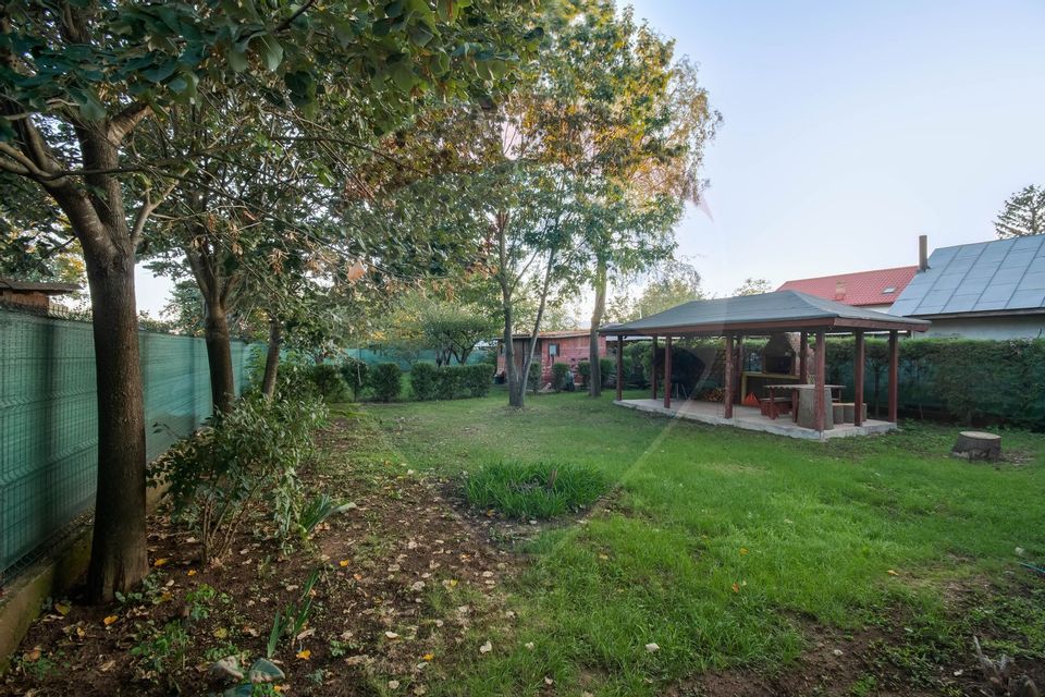 Casă individuală | Teren 1000 mp | 4 camere