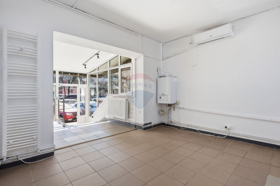 30sq.m Commercial Space for rent, Dacia area