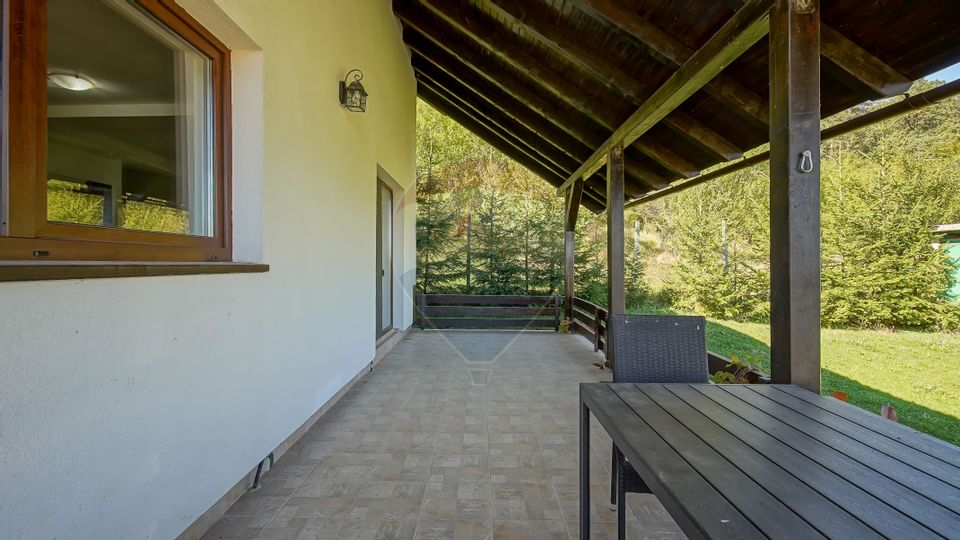 5 room House / Villa for sale