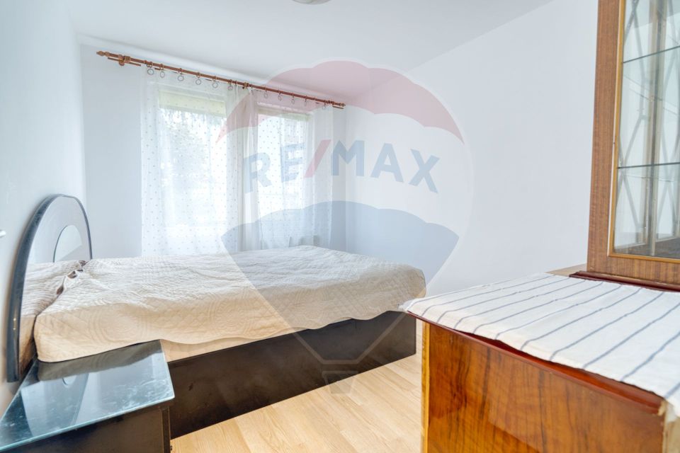 3 room Apartment for rent, Tractorul area
