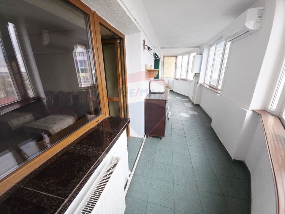 Apartament cu 2 camere de vânzare în zona 1 Mai