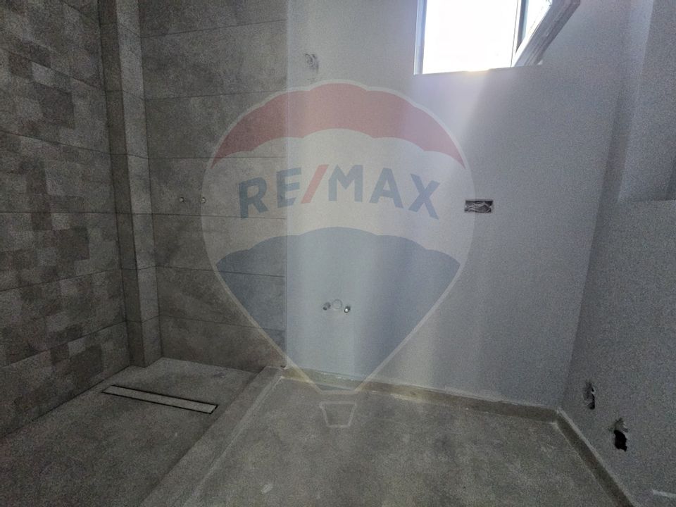 Spațiu comercial de inchiriat Casa de Cultura-Constanta