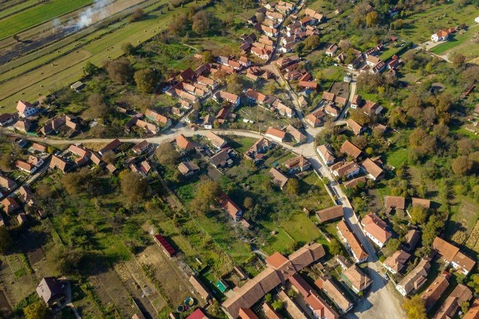 Casă / Vilă cu 12 camere de vânzare