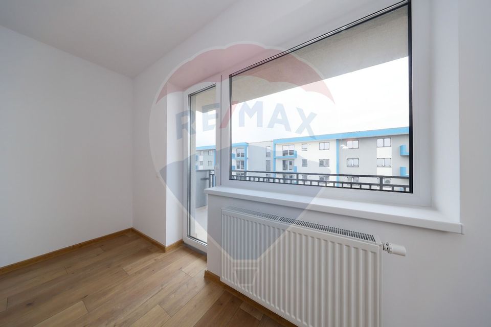 3 room Apartment for sale, Tractorul area