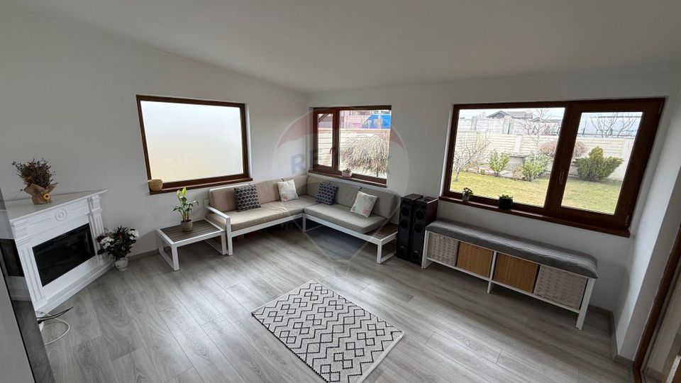 3 room House / Villa for sale