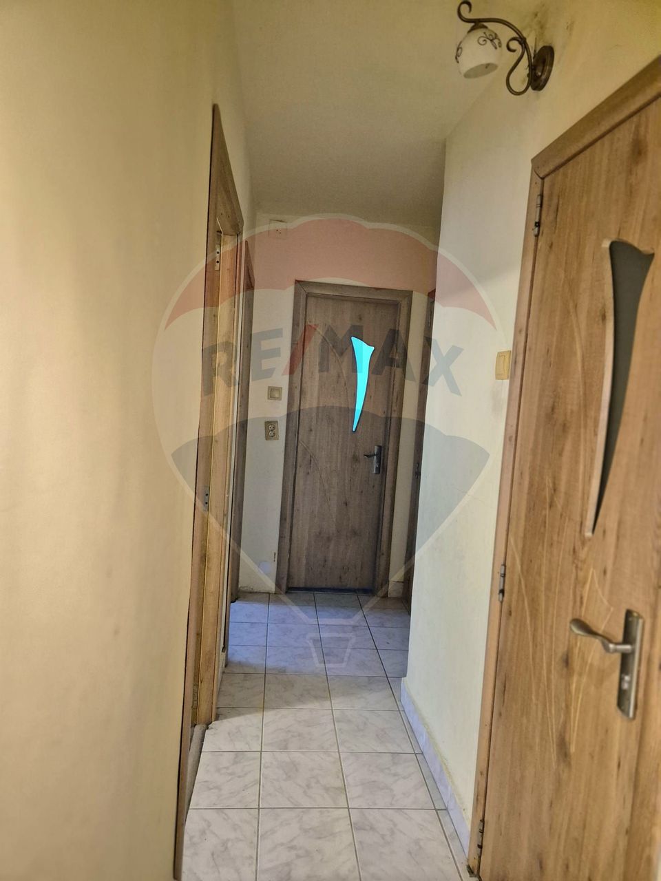 Apartament cu 4 camere de vânzare în zona Central