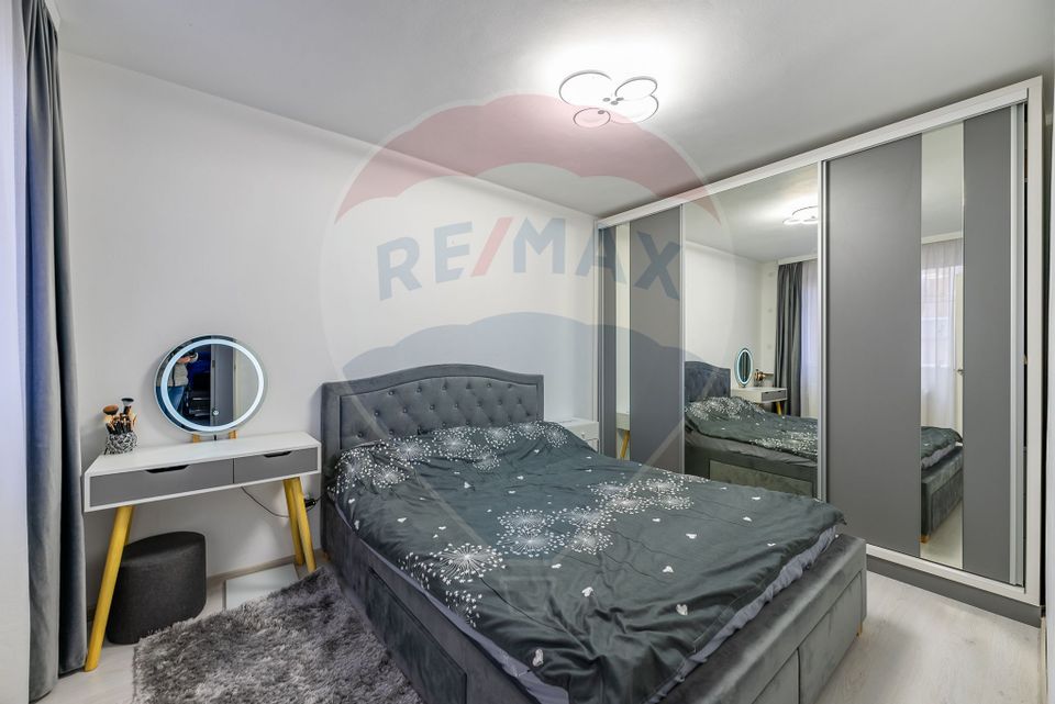 Apartament modern 3 camere de vanzare in Vlaicu