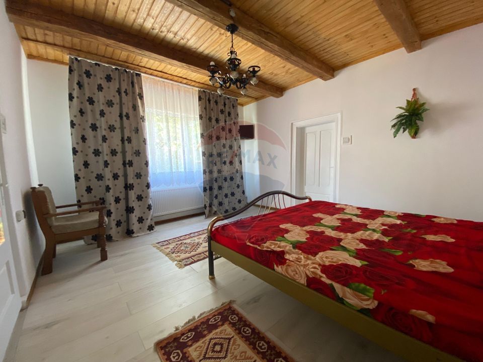 5 room House / Villa for sale