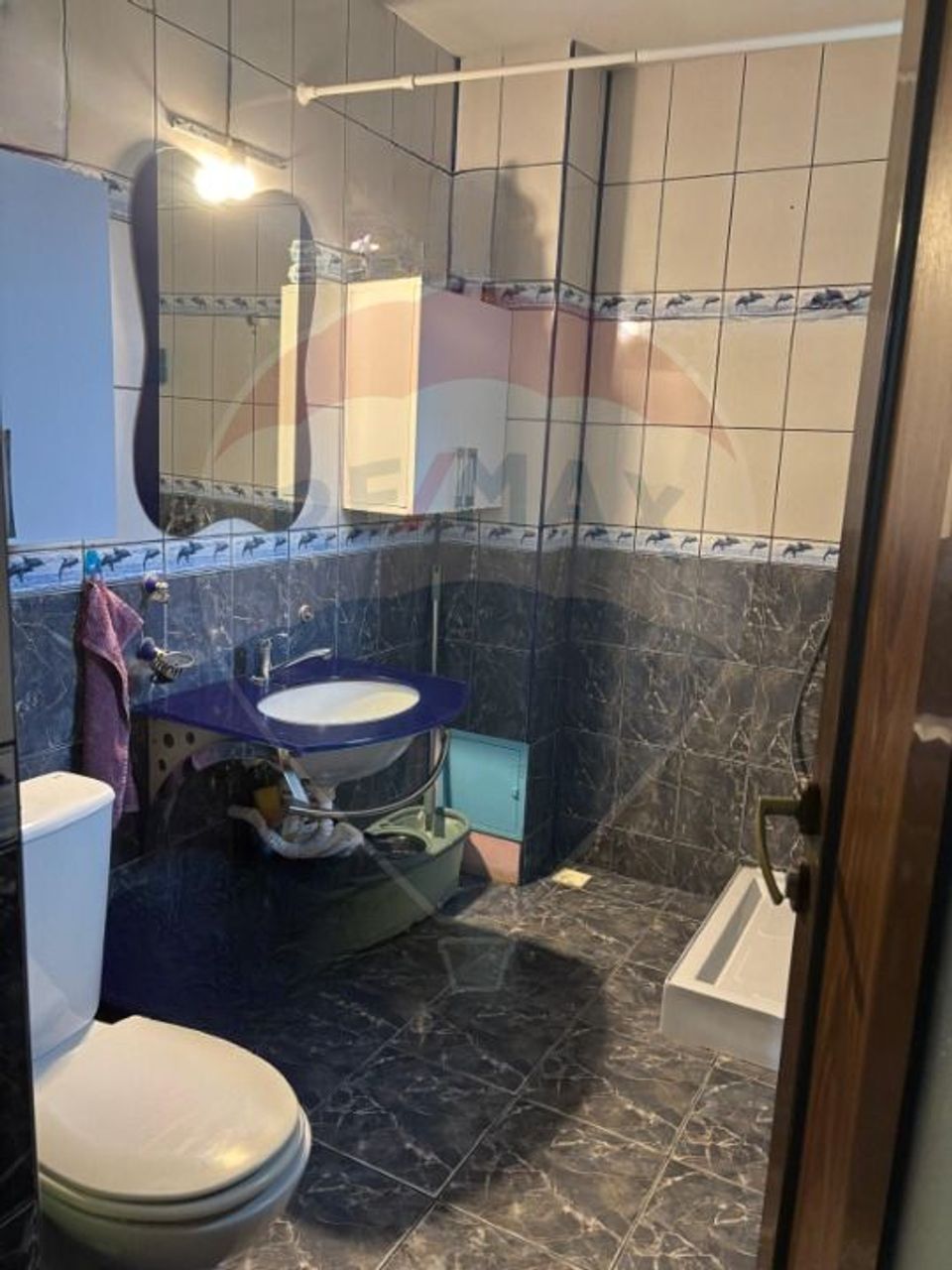 Casă spațioasă cu garaj - Mogoșoaia, foarte aproape de Podul Mogoșoaia