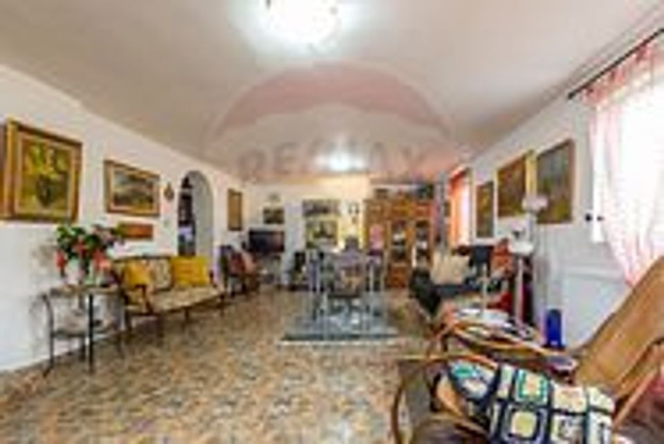 4 room House / Villa for sale