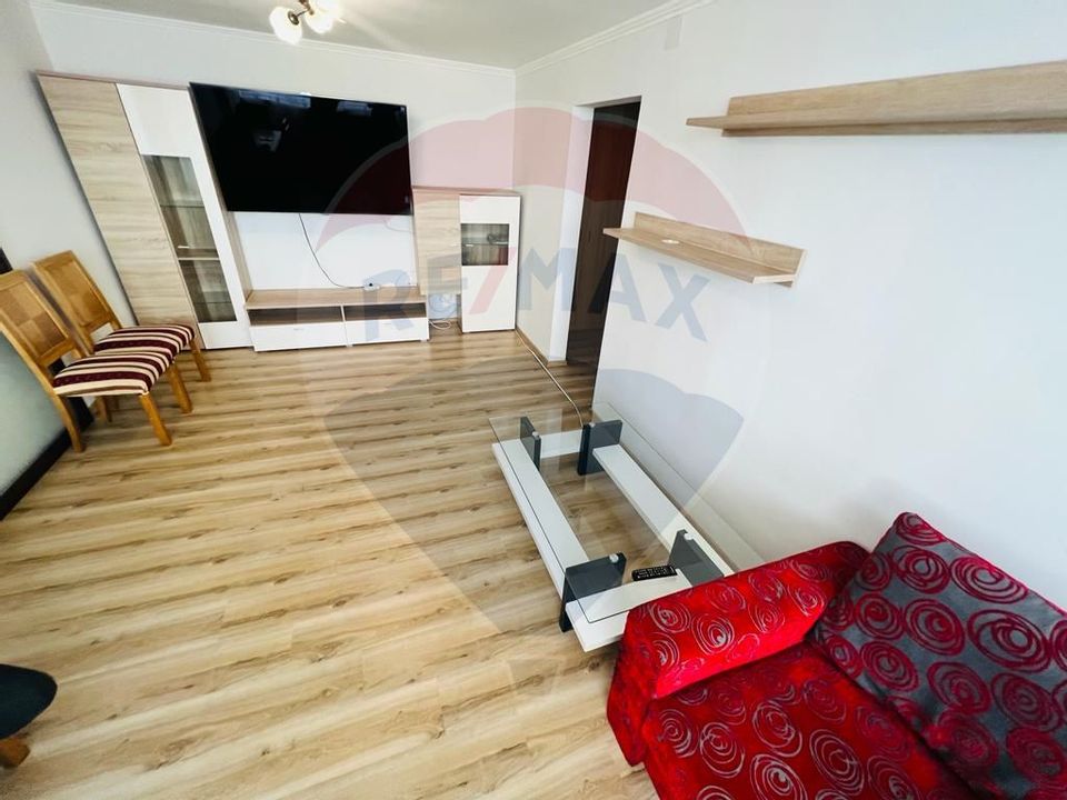 Apartament de închiriat cu priveliște superbă