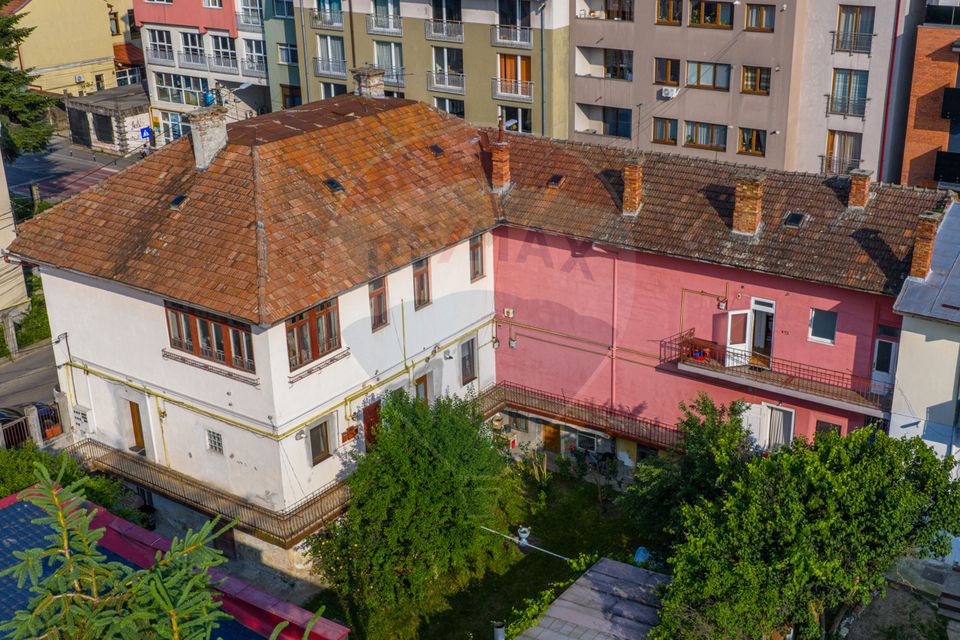 15 room House / Villa for sale, Central area