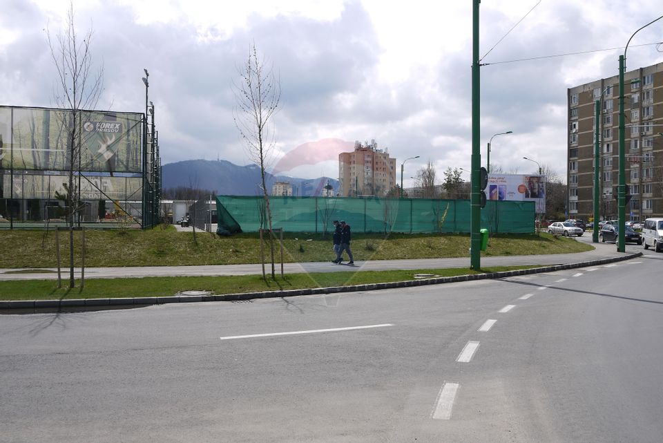 Teren cu proiect autorizat constructie, apart-hotel,  Brasov