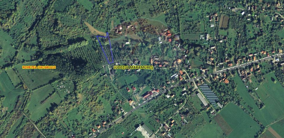 Land 3,718sqm Remetea Chioarului / Strada Principală