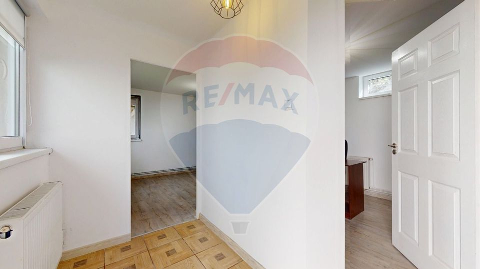 6 room House / Villa for rent, Aurel Vlaicu area