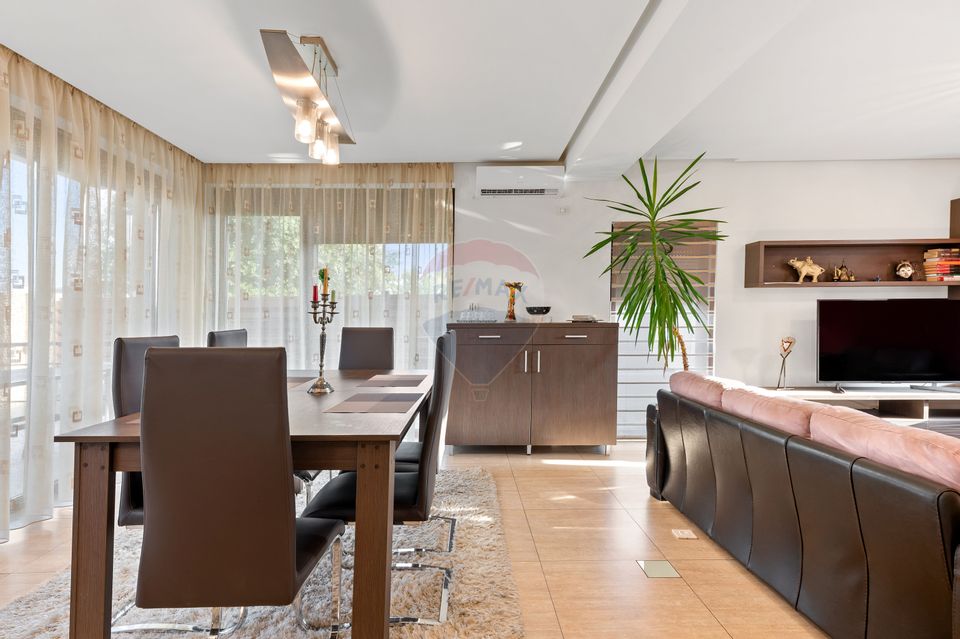 CASĂ / VILĂ PREMIUM DE VÂNZARE ÎN OTOPENI