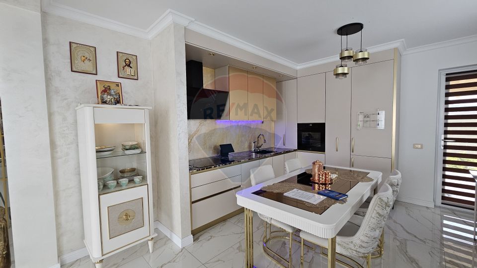 5 room House / Villa for sale