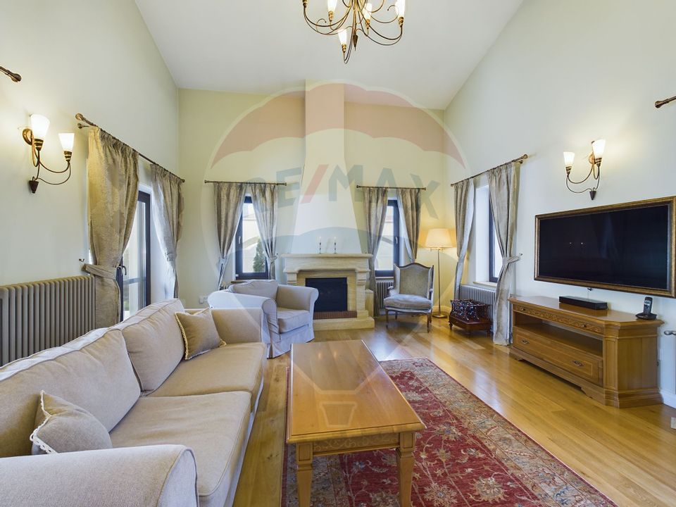 Unique Opportunity: Luxury House with Pool and Premium Finishes